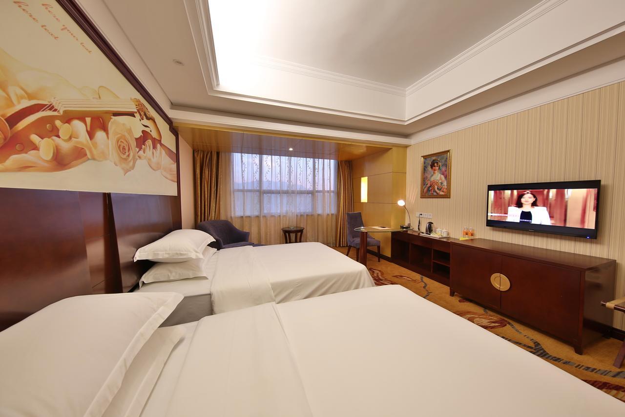 Vienna International Hotel Zhangjiajie Tianmen Mountain Экстерьер фото